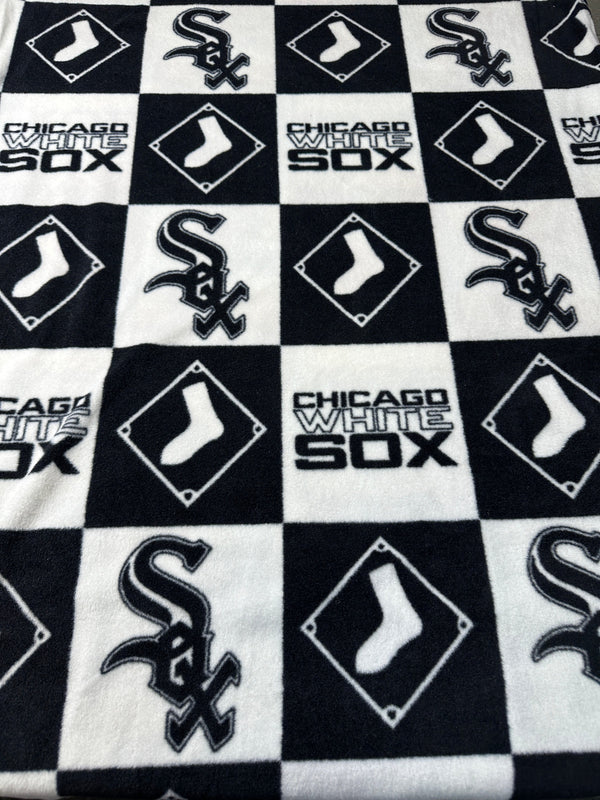 Chicago White Sox - MLB Fleece Fabric - 58/60" Wide