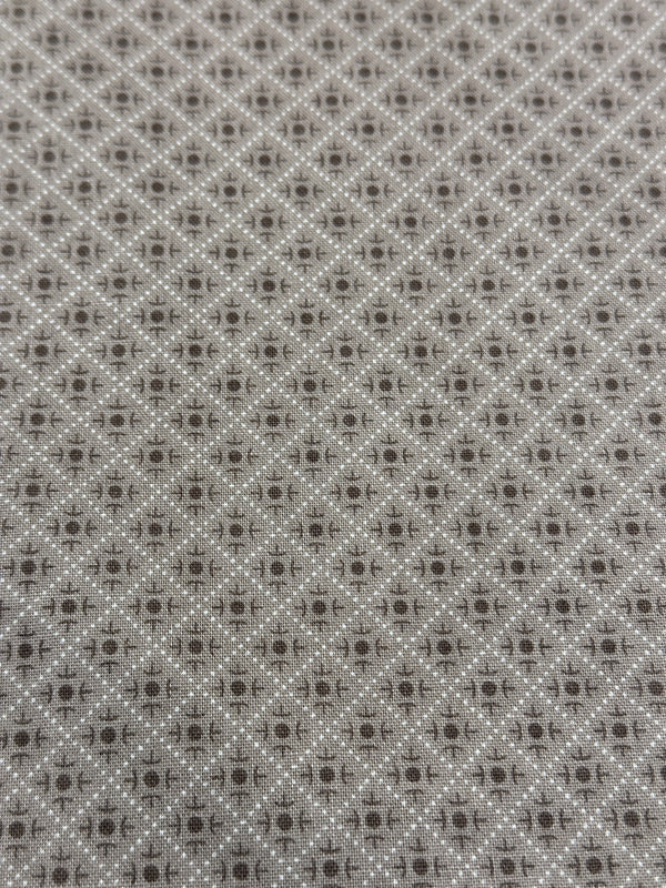 Dots in Diamonds - Cotton Fabric - 44/45" Wide - 100% Cotton AI2
