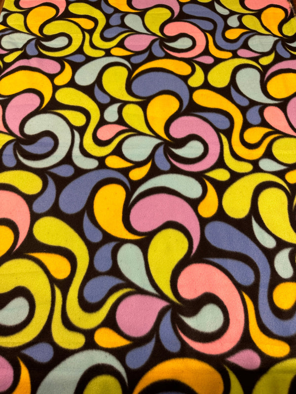 Retro Pattern - Fleece Fabric - 58/60" Wide