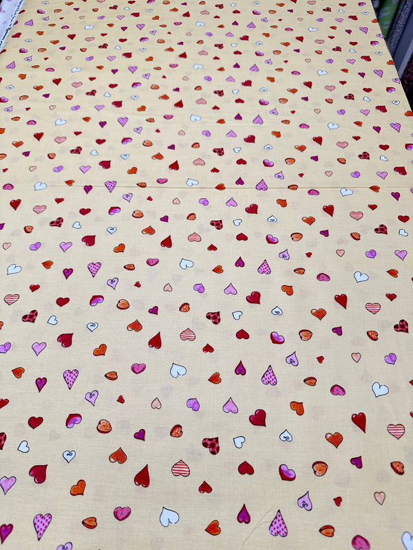 Hearts on Custard Cotton - 44/45" Wide - 100% Cotton sec ST