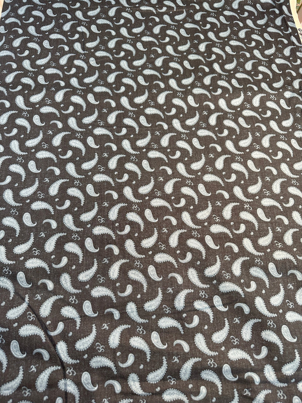 Paisley on Brown Cotton Fabric - 44/45" Wide - 100% Cotton Ai 2