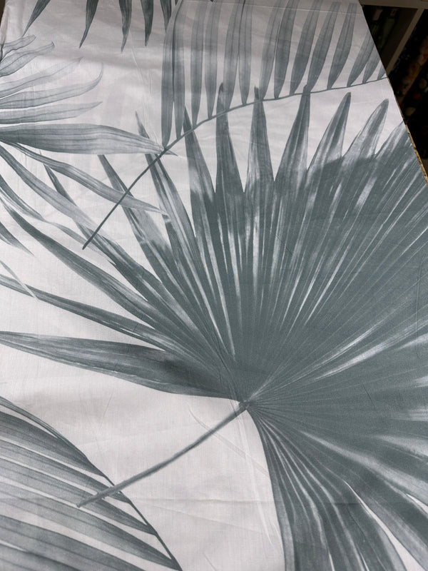 Palm Leaf - Cotton Fabric - 44/45" Wide - 100% Cotton - AI2