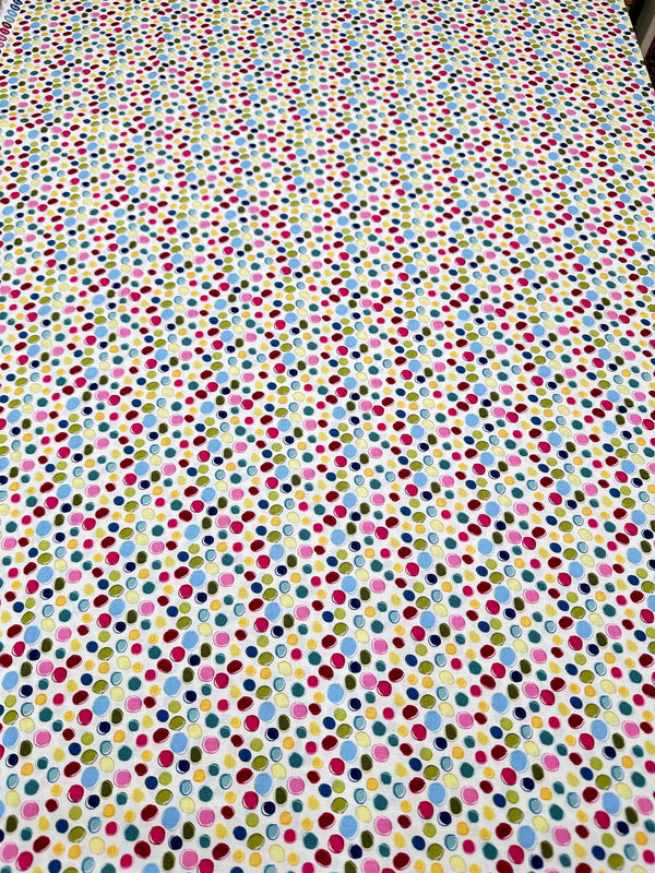 Seeing Spots - 44/45" Wide - 100% Cotton sec ST